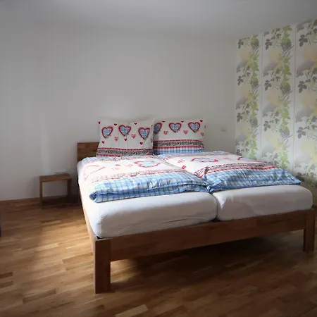 Gala - Country Oasis In Apartment