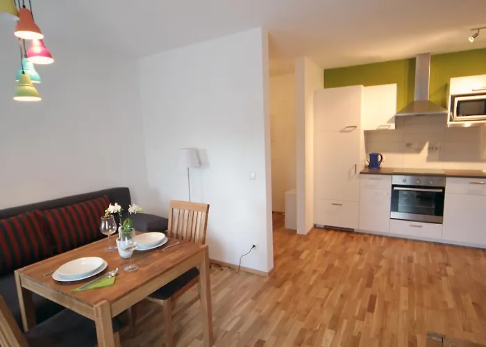 Daire Gala - Country Oasis In