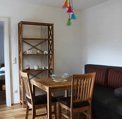 Daire Gala - Country Oasis In