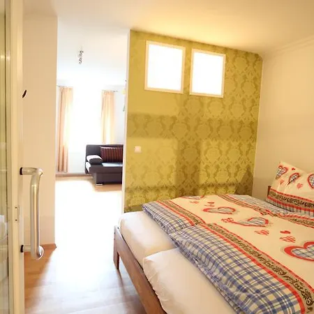 Gala - Country Oasis In